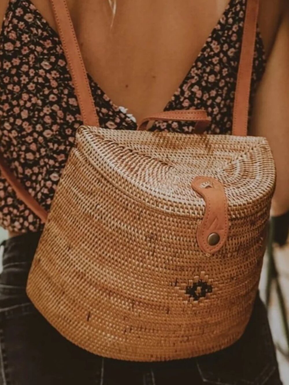 Rattan boho wicker backpack bag leather trim